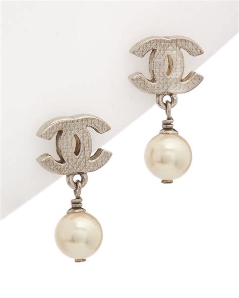 joaillier chanel|chanel earrings official site.